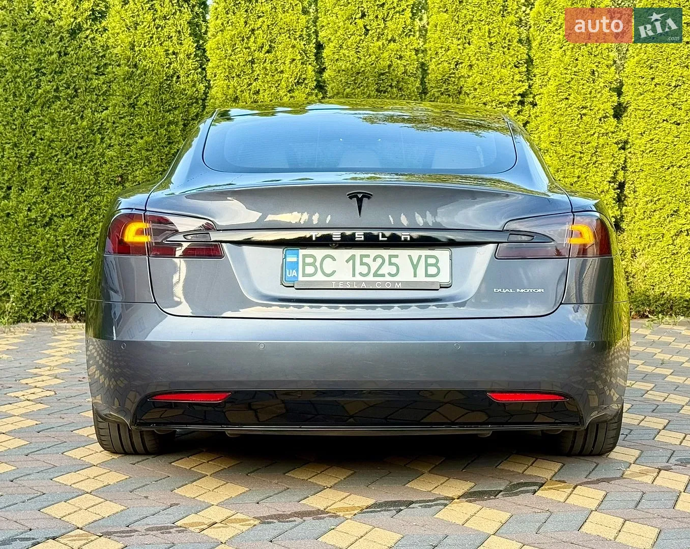 2020 Tesla Model S - мініатюра 24
