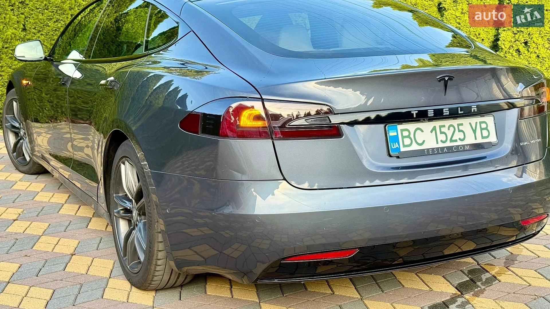 2020 Tesla Model S - мініатюра 26