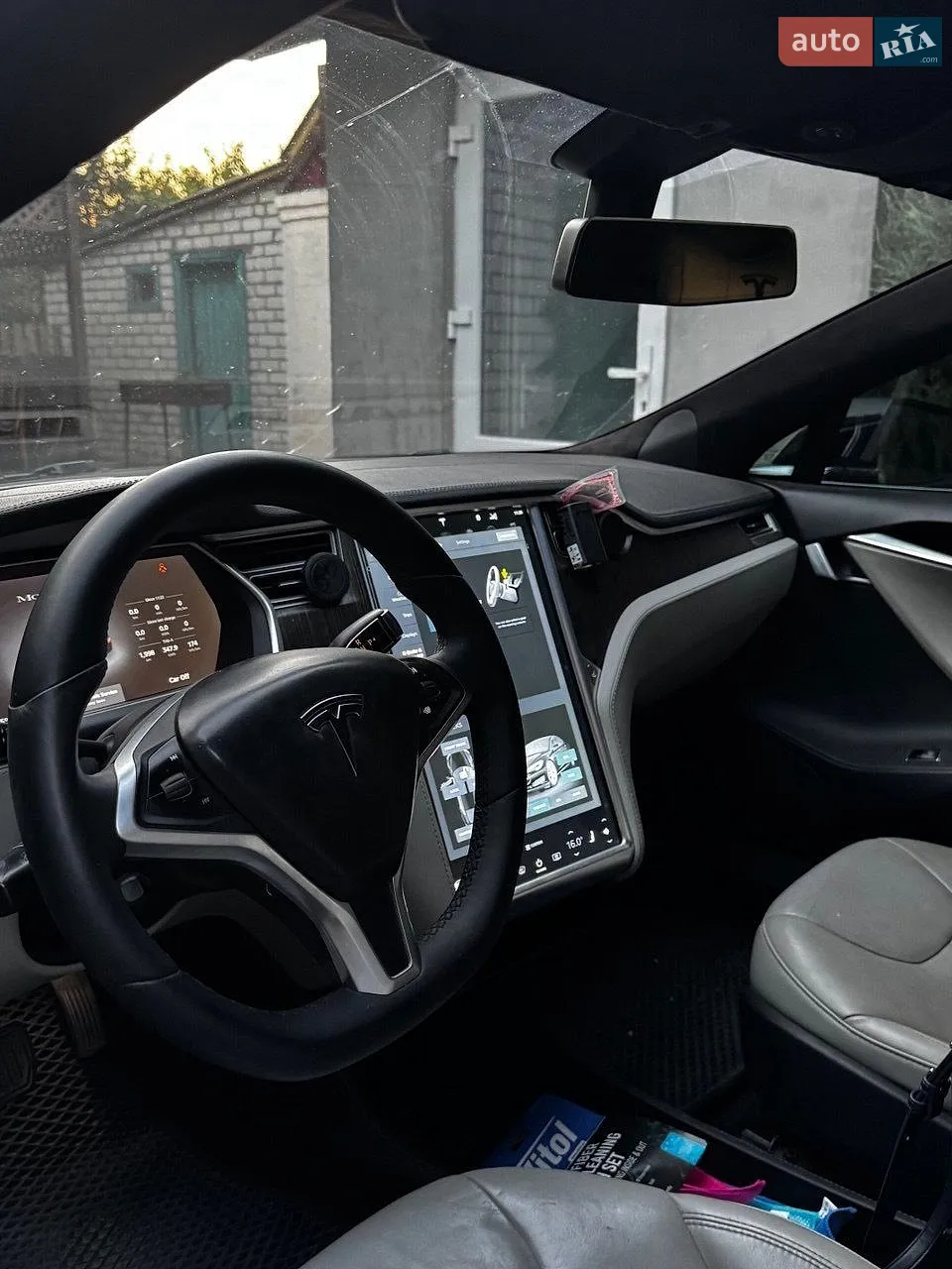2014 Tesla Model S - мініатюра 5