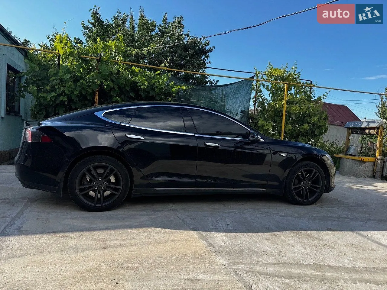 2014 Tesla Model S - фото 1