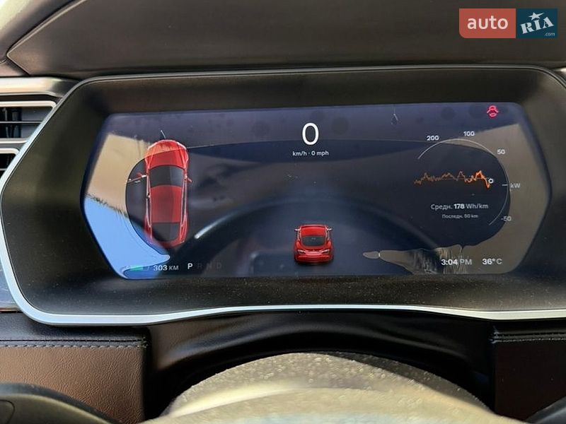 Ліфтбек Tesla Model S 2016 в Одесі