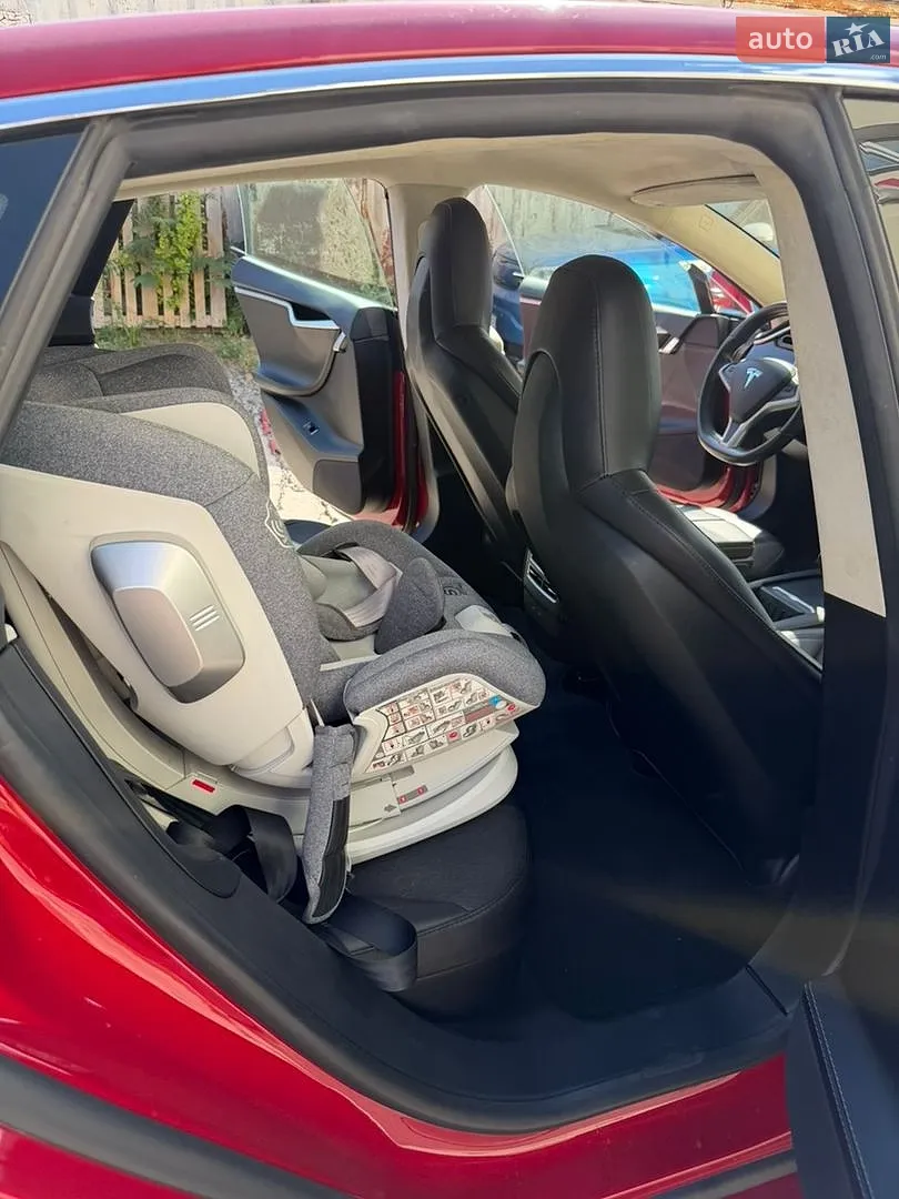 2016 Tesla Model S - мініатюра 13