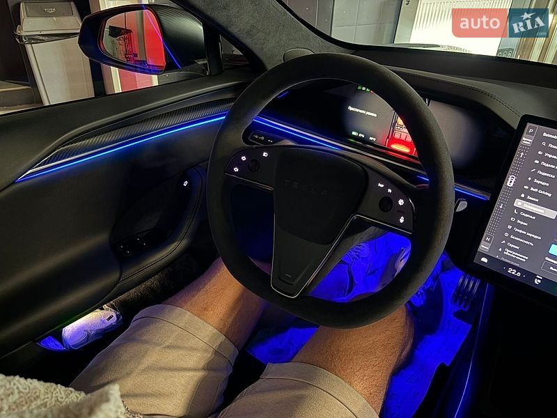 Лифтбек Tesla Model S 2021 в Киеве фото 27 Лифтбек Tesla Model S 2021 в Киеве