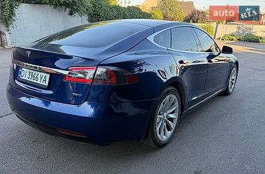 Лифтбек Tesla Model S 2018 в Днепре