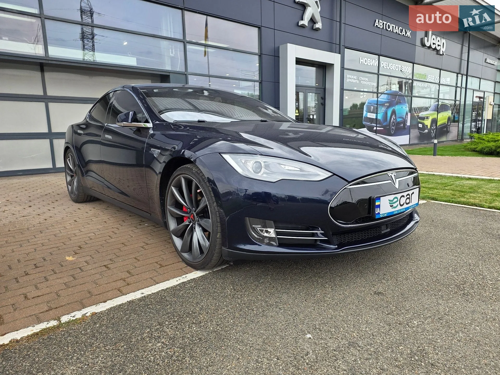 2015 Tesla Model S - мініатюра 6