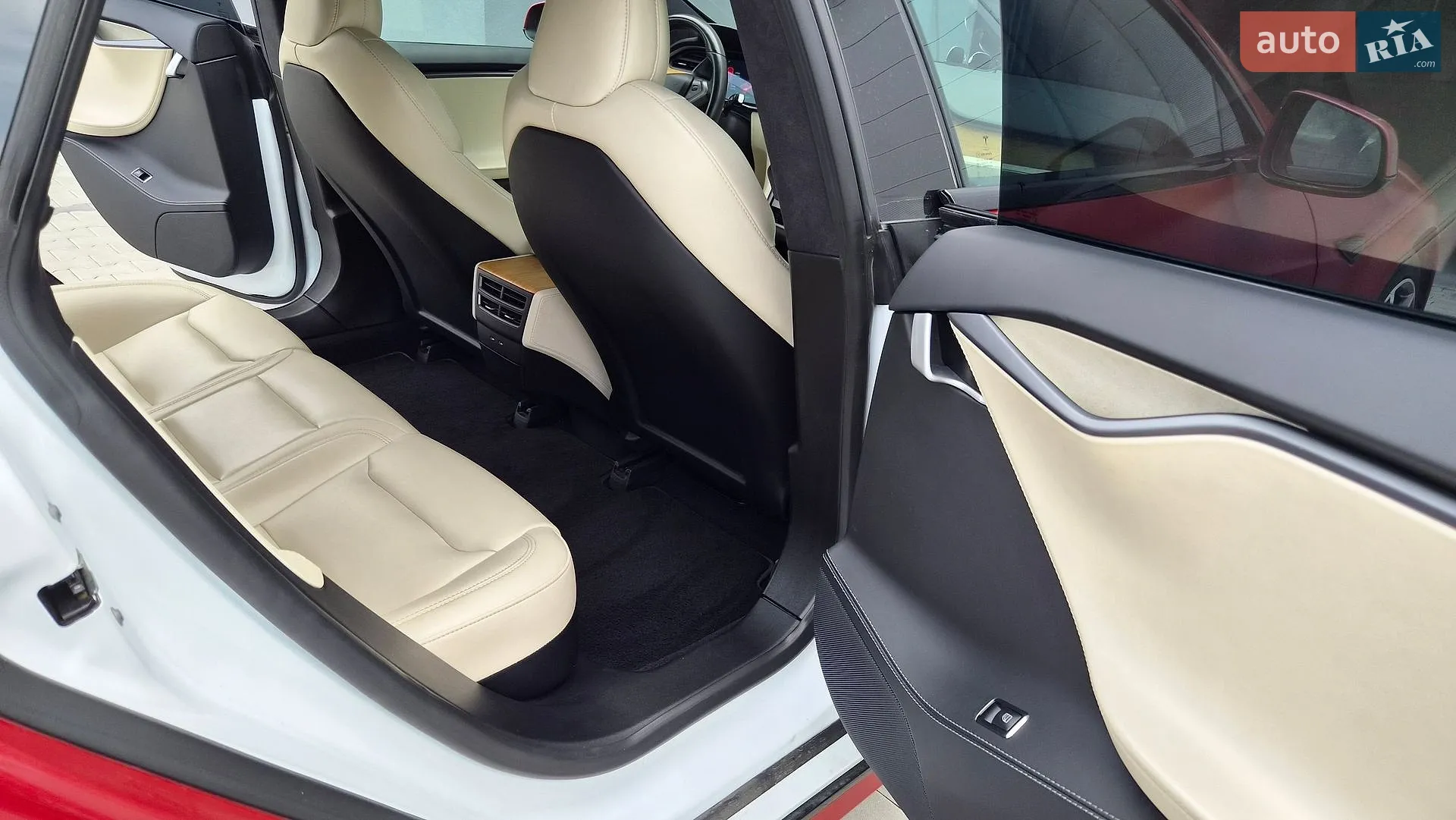 2020 Tesla Model S - мініатюра 12