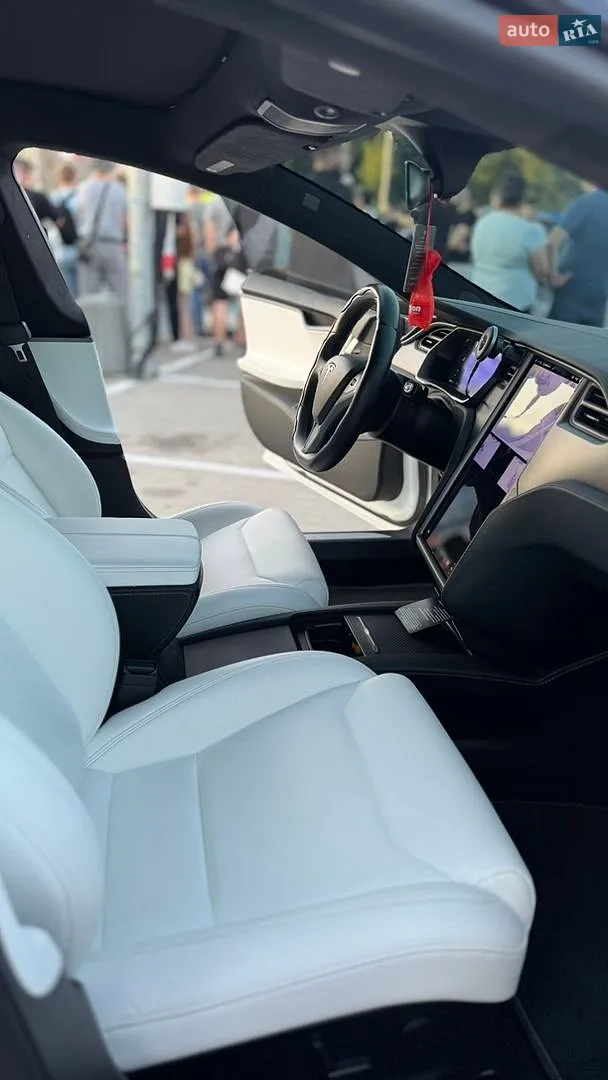 2019 Tesla Model S - мініатюра 15