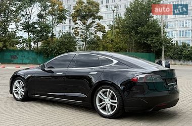 Лифтбек Tesla Model S 2015 в Одессе