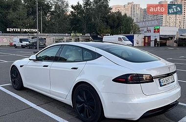 Лифтбек Tesla Model S 2022 в Львове