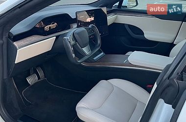 Лифтбек Tesla Model S 2022 в Львове