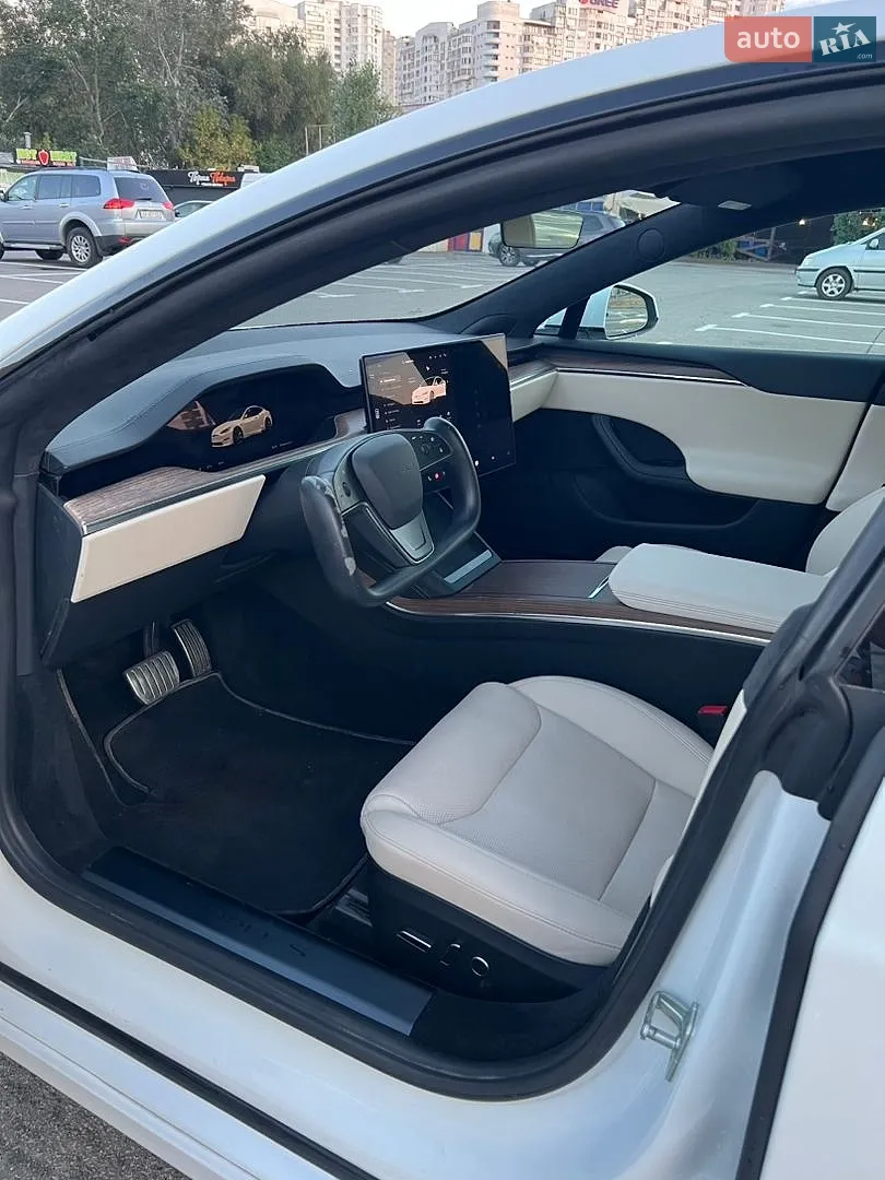 2022 Tesla Model S - мініатюра 8