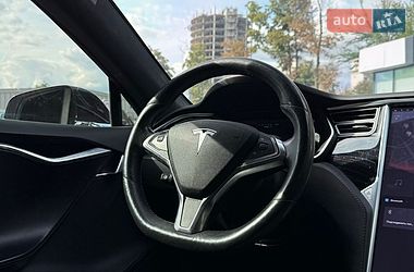 Ліфтбек Tesla Model S 2016 в Харкові