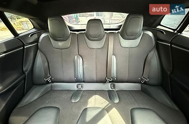 Ліфтбек Tesla Model S 2016 в Харкові
