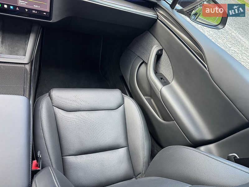 Ліфтбек Tesla Model S 2022 в Дніпрі