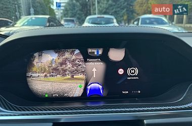 Ліфтбек Tesla Model S 2022 в Дніпрі