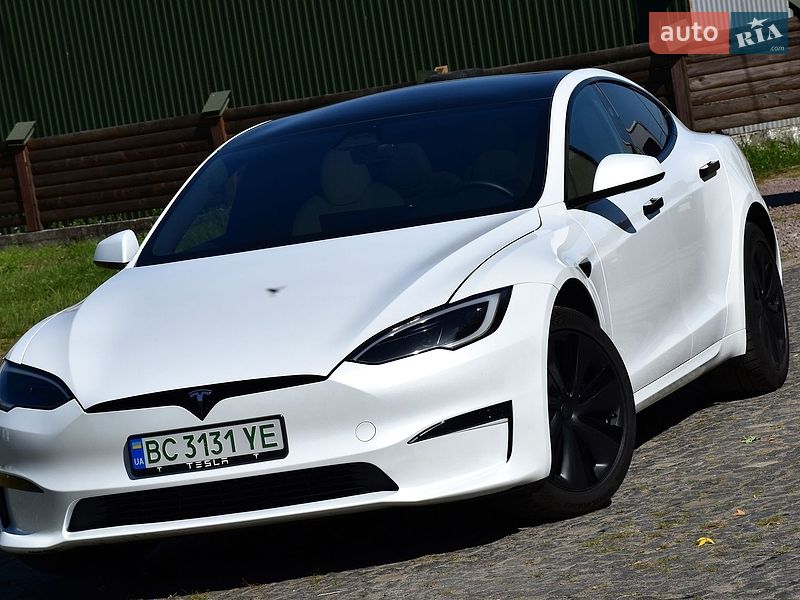 Ліфтбек Tesla Model S 2023 в Дрогобичі