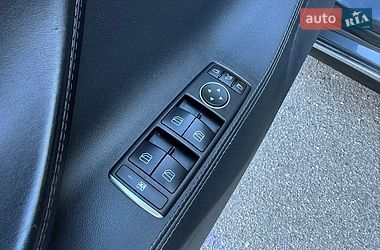Лифтбек Tesla Model S 2015 в Виннице