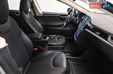 Ліфтбек Tesla Model S 2015 в Рівному фото 47 Ліфтбек Tesla Model S 2015 в Рівному