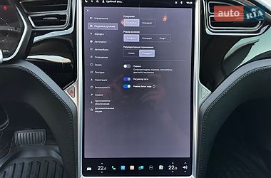 Лифтбек Tesla Model S 2015 в Тернополе