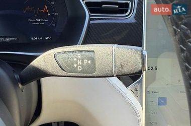 Лифтбек Tesla Model S 2016 в Киеве