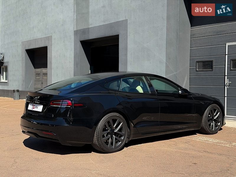 Ліфтбек Tesla Model S 2024 в Києві фото 8 Ліфтбек Tesla Model S 2024 в Києві