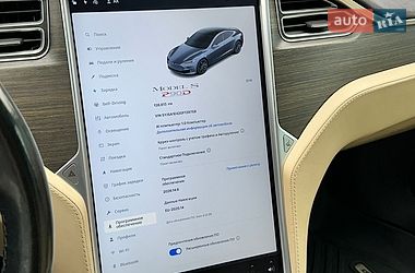 Лифтбек Tesla Model S 2016 в Луцке