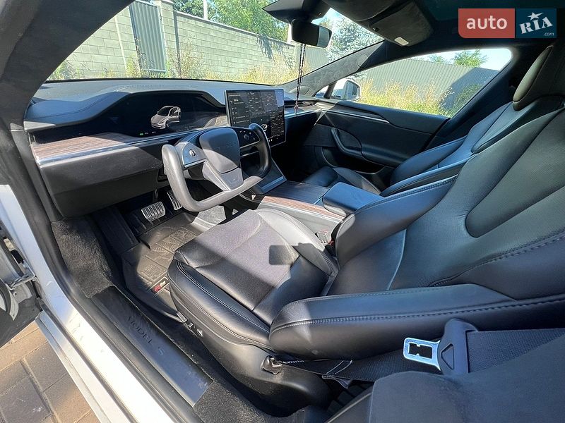 Ліфтбек Tesla Model S 2021 в Києві