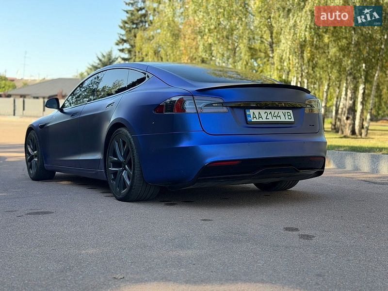 Ліфтбек Tesla Model S 2021 в Києві