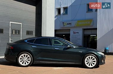 Лифтбек Tesla Model S 2013 в Киеве
