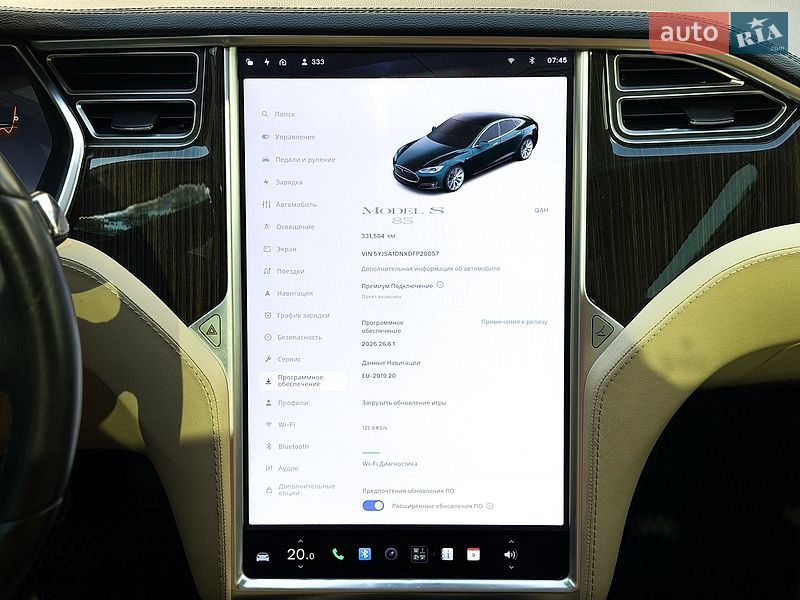 Лифтбек Tesla Model S 2013 в Киеве