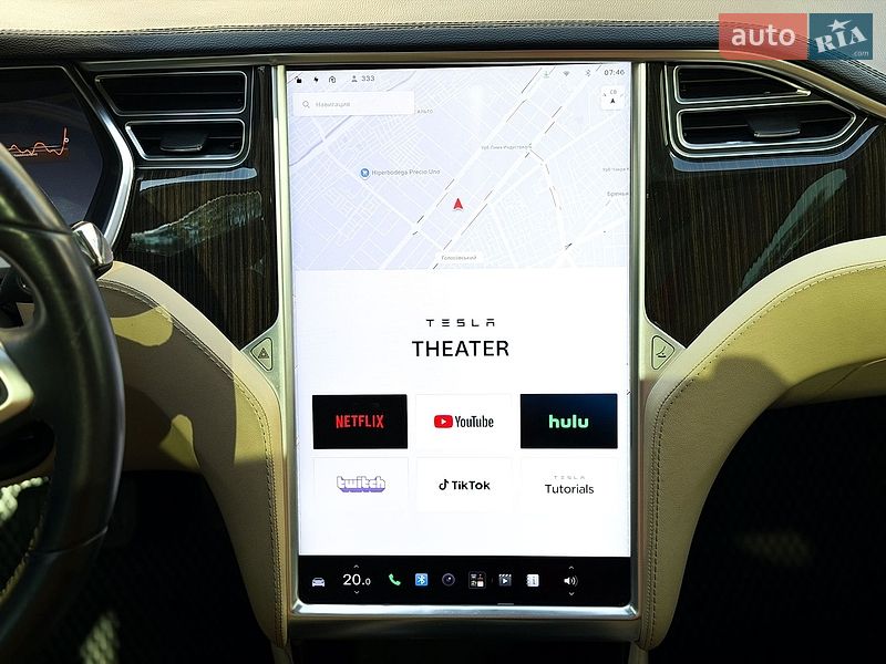 Лифтбек Tesla Model S 2013 в Киеве
