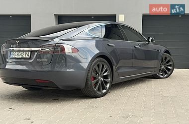 Лифтбек Tesla Model S 2020 в Тернополе