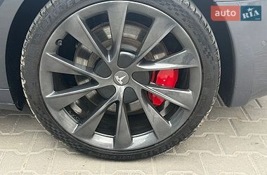 Лифтбек Tesla Model S 2020 в Тернополе