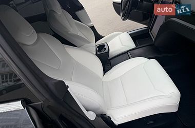 Лифтбек Tesla Model S 2020 в Тернополе