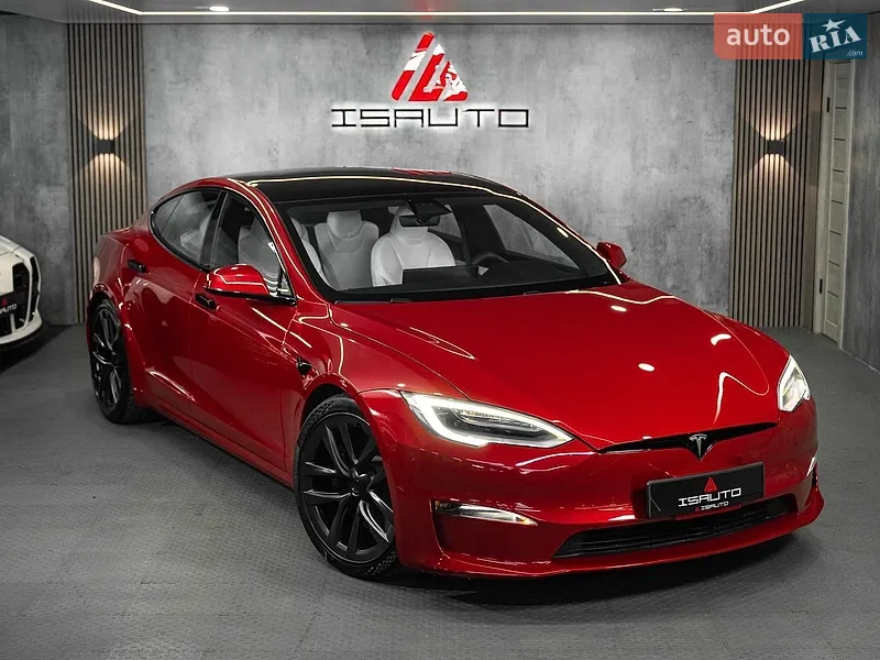 Tesla Model S 2021