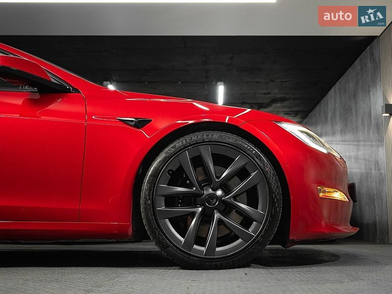 Ліфтбек Tesla Model S 2021 в Одесі