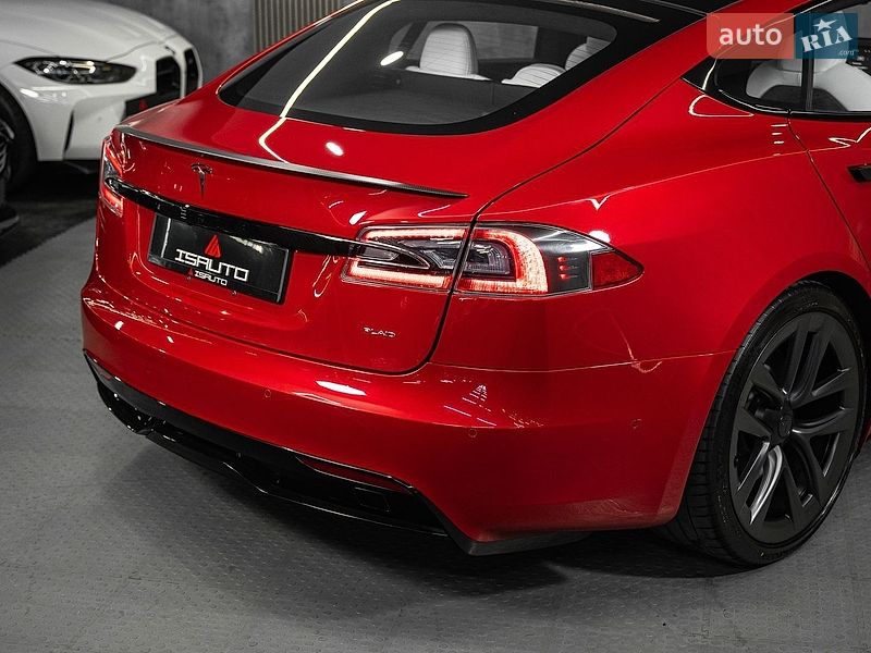 Ліфтбек Tesla Model S 2021 в Одесі