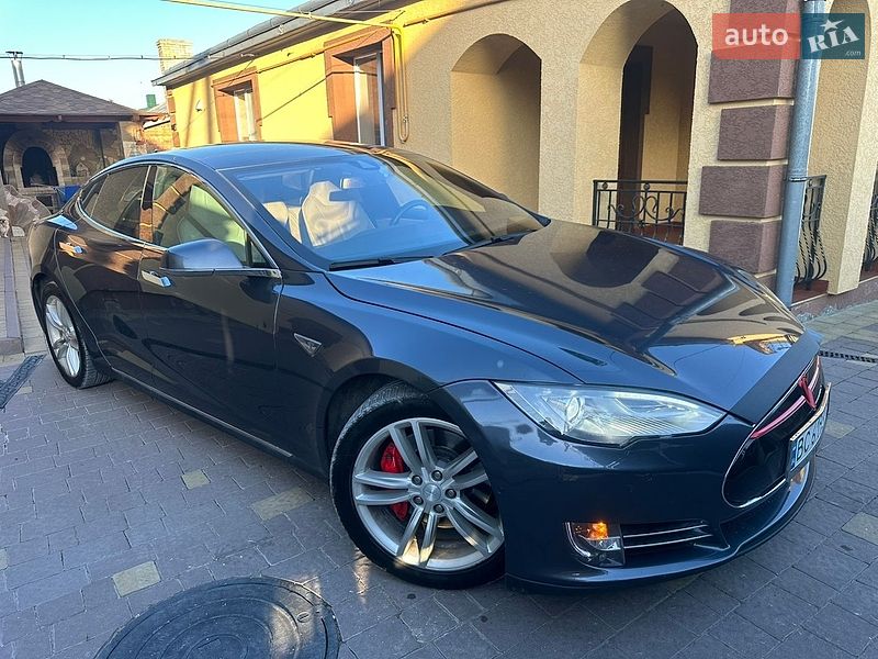 Tesla Model S 2014 Tesla Model S 2014