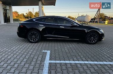 Ліфтбек Tesla Model S 2018 в Рівному