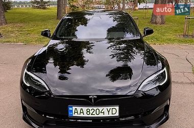 Лифтбек Tesla Model S 2022 в Киеве