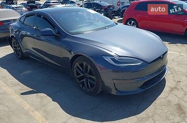 Лифтбек Tesla Model S 2021 в Львове