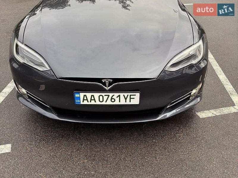 Tesla Model S 2020 Tesla Model S 2020