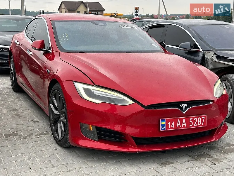 Tesla Model S
