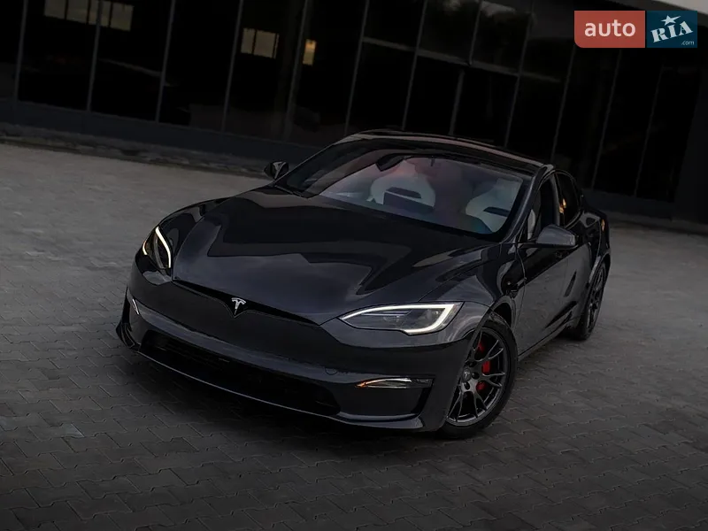 Tesla Model S