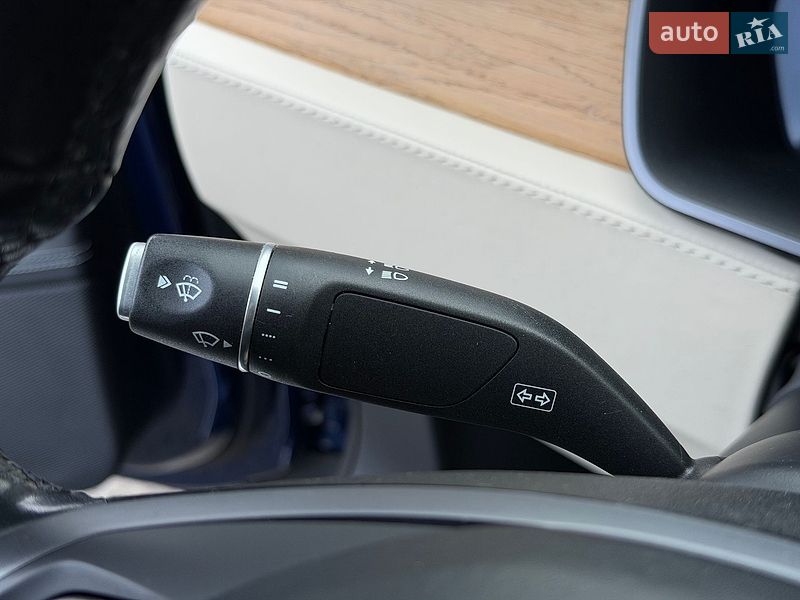 Ліфтбек Tesla Model S 2018 в Києві