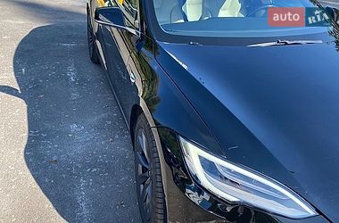Лифтбек Tesla Model S 2020 в Киеве фото 7 Лифтбек Tesla Model S 2020 в Киеве