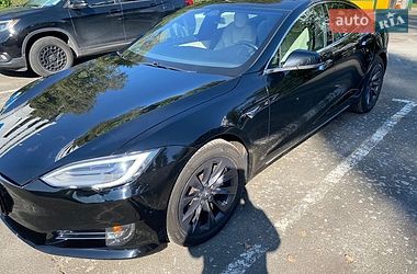 Лифтбек Tesla Model S 2020 в Киеве фото 8 Лифтбек Tesla Model S 2020 в Киеве