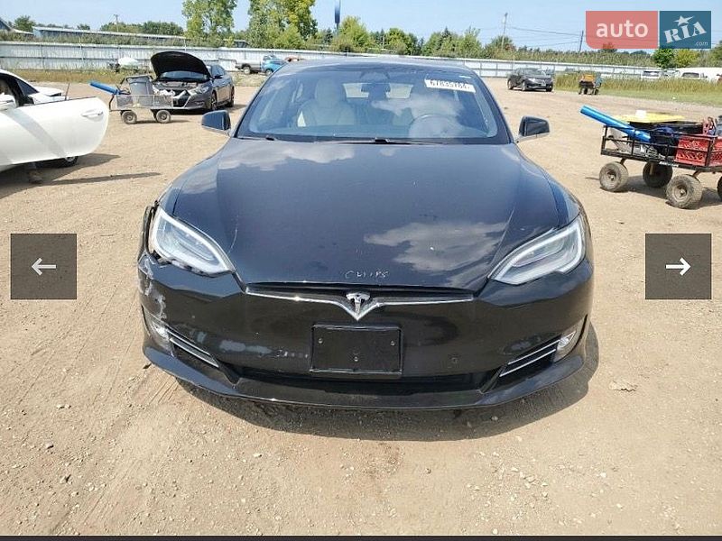 Лифтбек Tesla Model S 2020 в Киеве фото 18 Лифтбек Tesla Model S 2020 в Киеве