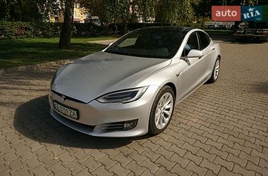 tesla model-s 2018 в Черновцы от про продавца Viktor tesla model-s 2018 в Черновцы от профессионального продавца Viktor