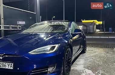 Ліфтбек Tesla Model S 2016 в Софіївській Борщагівці фото 5 Ліфтбек Tesla Model S 2016 в Софіївській Борщагівці